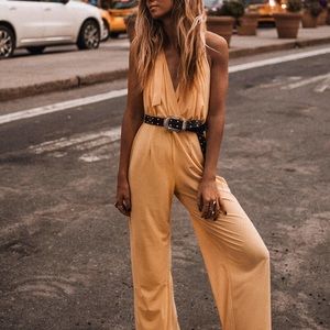 Rat boa mustard jumpsuit sz small backless